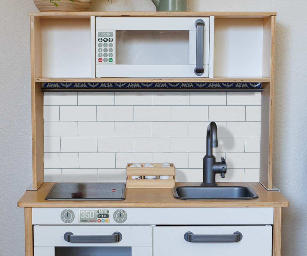 IKEA DUKTIG Play Kitchen Backsplash – White Subway Tile (Easy DIY Upgrade)